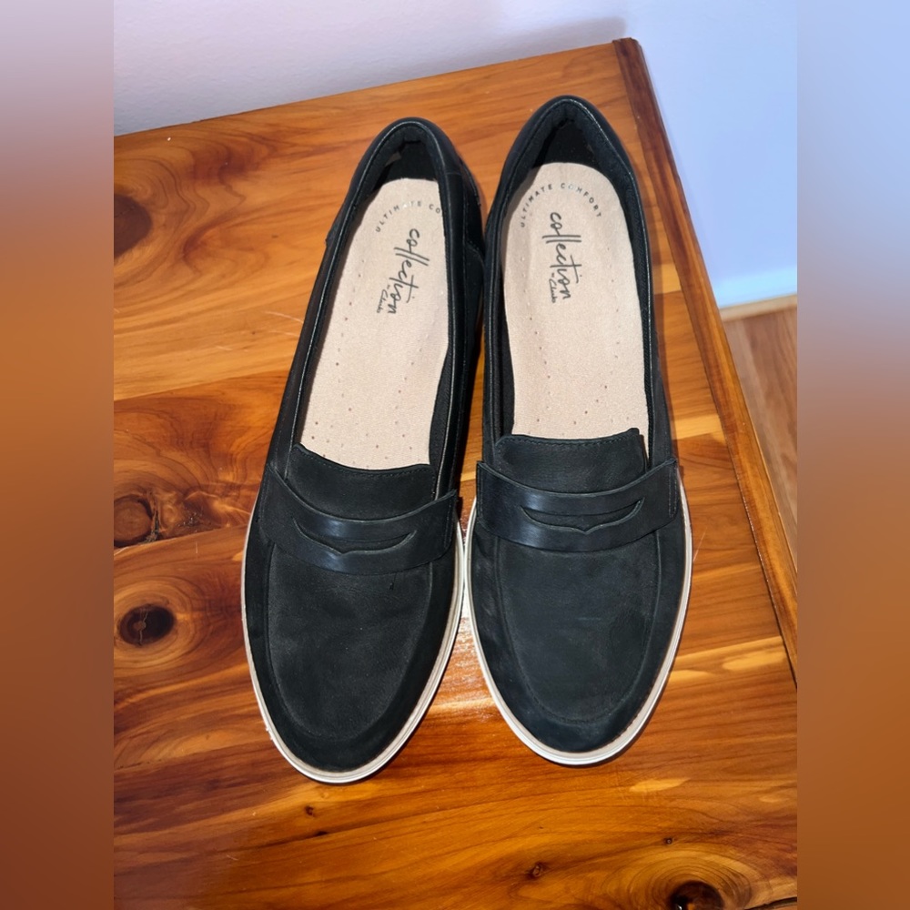 Brand New! Clarks Women’s Loafers Size 8 1/2